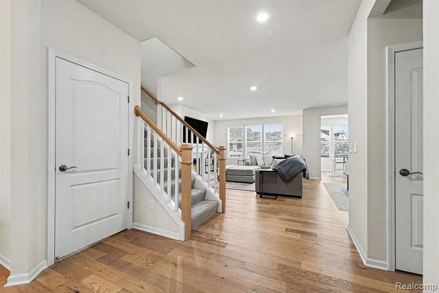 6109 Kingsley Court, Clarkston, MI 48346