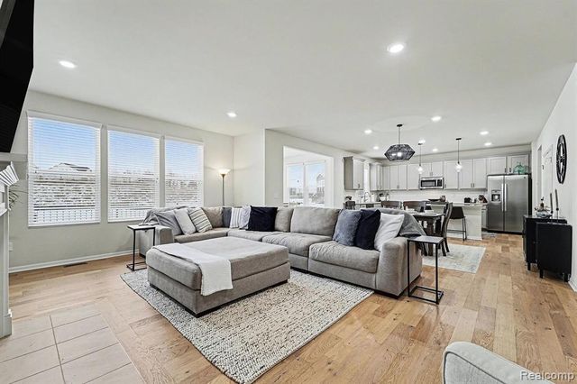 6109 Kingsley Court, Clarkston, MI 48346