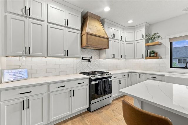 1111 NW Boulder Drive, Ankeny, IA 50023
