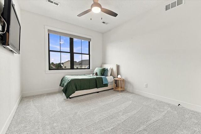 1111 NW Boulder Drive, Ankeny, IA 50023