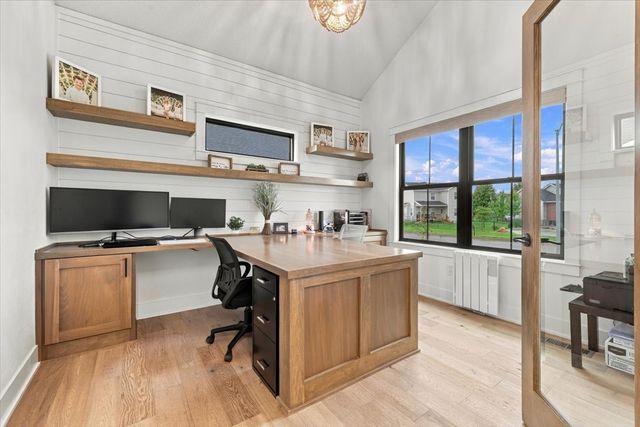 1111 NW Boulder Drive, Ankeny, IA 50023