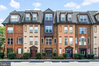 1424 TRAFALGAR LN, Frederick, MD 21701