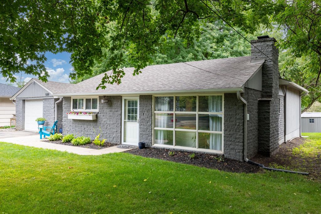 5320 Manitou Road, Excelsior, MN 55331 — photo 2