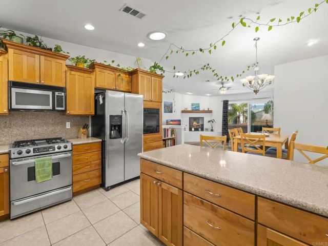 1840 S Tremont Street, Oceanside, CA 92054