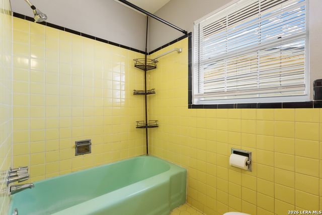 210 Dryden, San Antonio, TX 78213