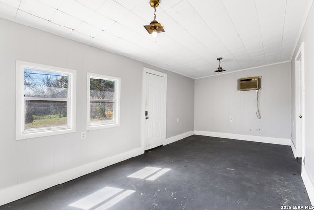 210 Dryden, San Antonio, TX 78213