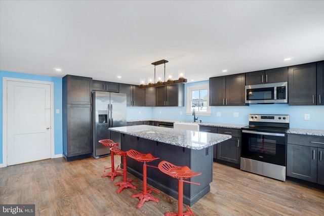 12530 WINTERSTOWN RD, Felton, PA 17322