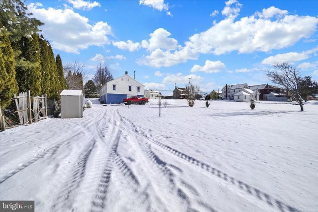 12530 WINTERSTOWN RD, Felton, PA 17322