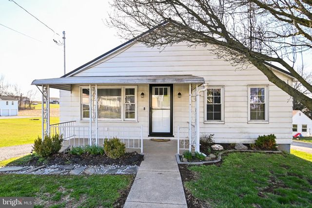 12530 WINTERSTOWN RD, Felton, PA 17322