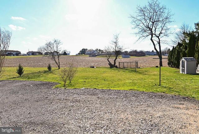 12530 WINTERSTOWN RD, Felton, PA 17322