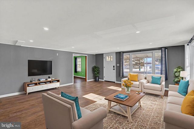 12530 WINTERSTOWN RD, Felton, PA 17322