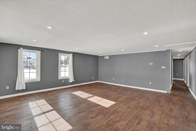 12530 WINTERSTOWN RD, Felton, PA 17322