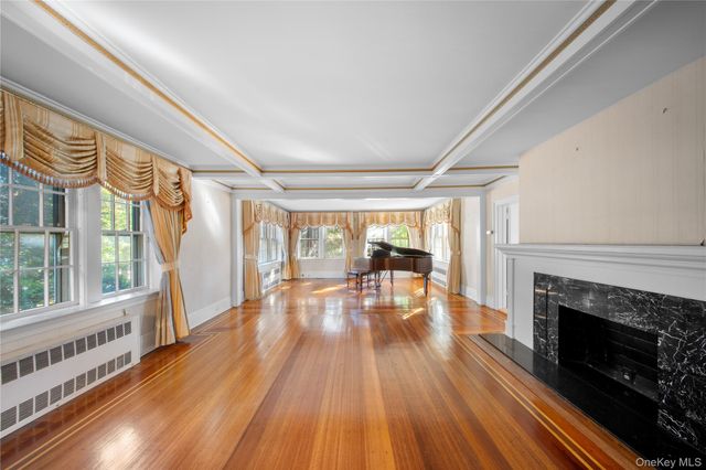 6954 Dartmouth Street, Forest Hills, NY 11375