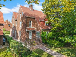 6954 Dartmouth Street, Forest Hills, NY 11375
