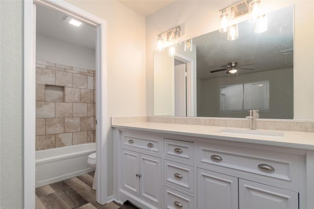 4218 Sequoia Street, Baytown, TX 77521