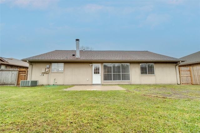 4218 Sequoia Street, Baytown, TX 77521