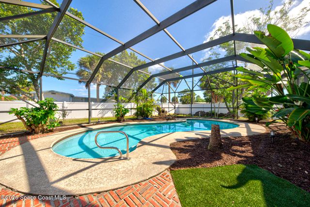 452 Alice Drive, Melbourne, FL 32935