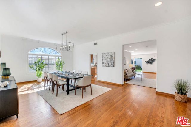 109 N Maple Drive, Beverly Hills, CA 90210