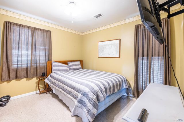 8213 Redfish St, Chauvin, LA 70344