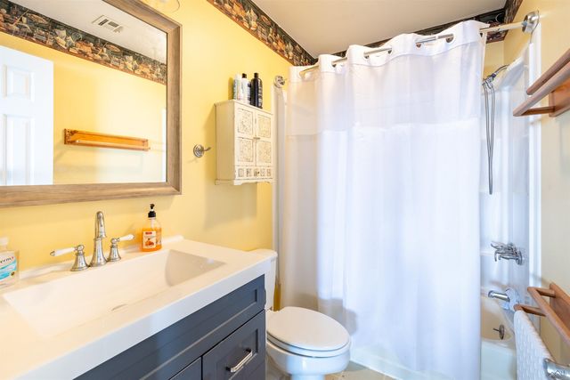 8213 Redfish St, Chauvin, LA 70344