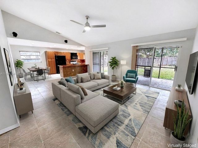 15041 SW 147th Pl, Miami, FL 33196