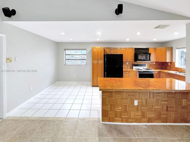 15041 SW 147th Pl, Miami, FL 33196