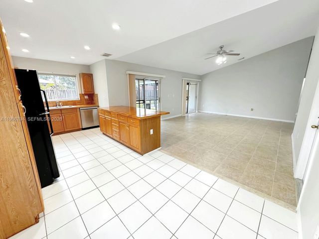 15041 SW 147th Pl, Miami, FL 33196