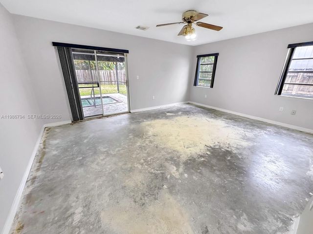 15041 SW 147th Pl, Miami, FL 33196