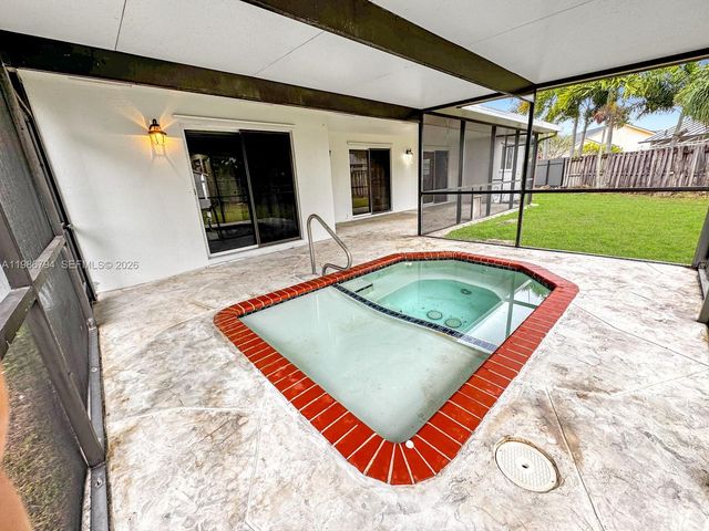 15041 SW 147th Pl, Miami, FL 33196