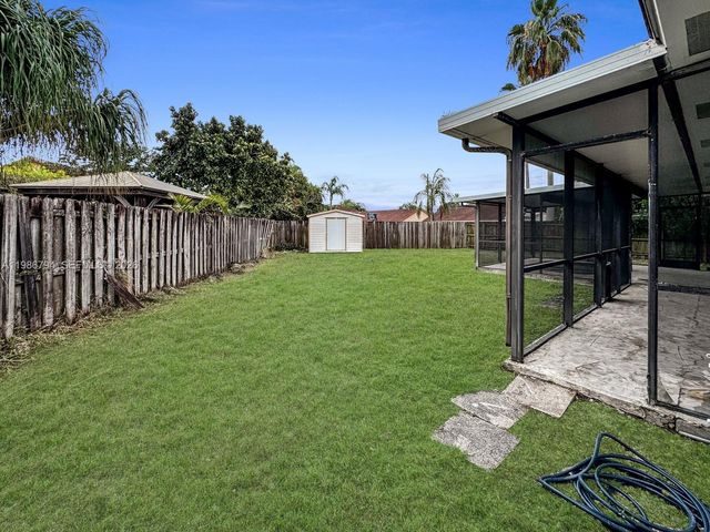 15041 SW 147th Pl, Miami, FL 33196