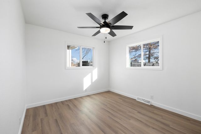 108 W Walnut Street, Nixa, MO 65714