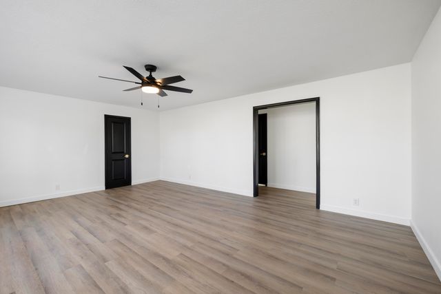 108 W Walnut Street, Nixa, MO 65714