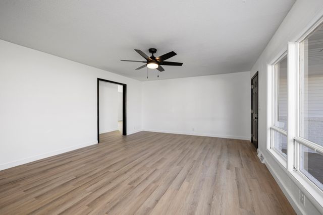 108 W Walnut Street, Nixa, MO 65714