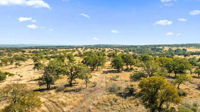2482 Ranch Road 2721, Blanco, TX 78636