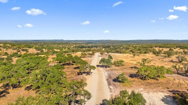 2482 Ranch Road 2721, Blanco, TX 78636