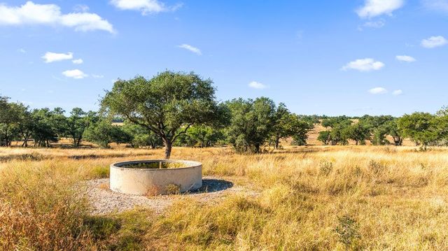 2482 Ranch Road 2721, Blanco, TX 78636