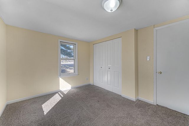 226 N 500 W, Valparaiso, IN 46385