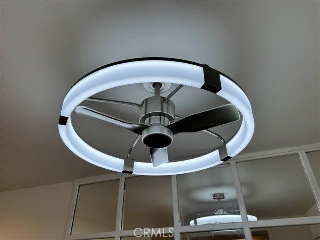 700 W 3rd, Santa Ana, CA 92701