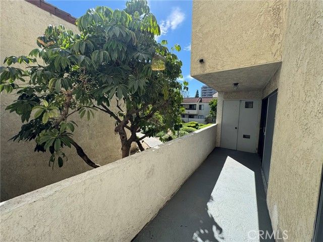 700 W 3rd, Santa Ana, CA 92701