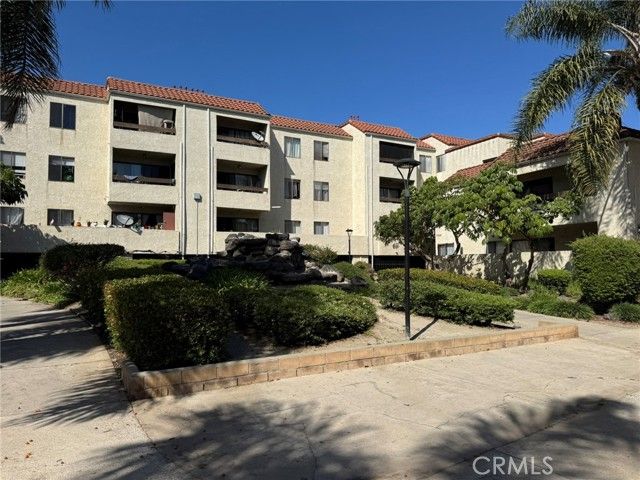 700 W 3rd, Santa Ana, CA 92701