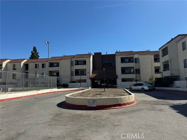 700 W 3rd, Santa Ana, CA 92701