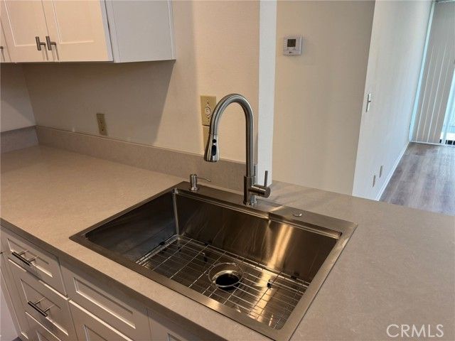 700 W 3rd, Santa Ana, CA 92701