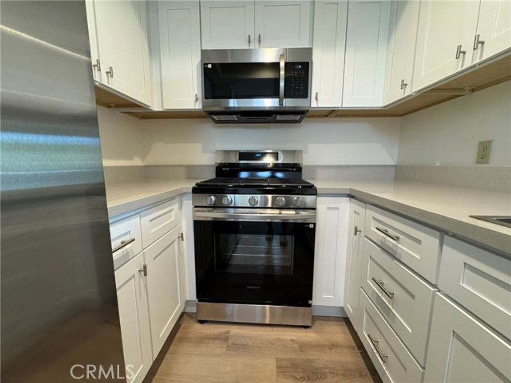 700 W 3rd, Santa Ana, CA 92701