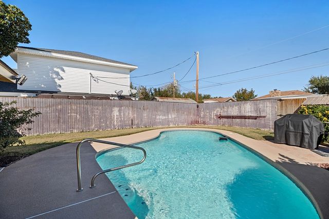 4400 Esmond Dr, Odessa, TX 79762