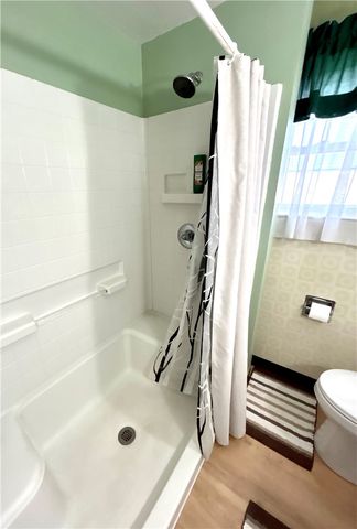 1206 Chestnut St, Connellsville, PA 15425