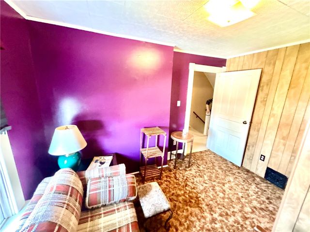 1206 Chestnut St, Connellsville, PA 15425