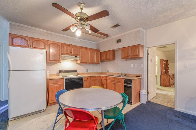 4503 Allen Genoa Road, Pasadena, TX 77504