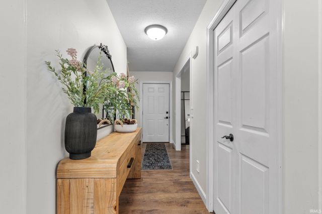 518 Redbud Lane, Middlebury, IN 46540