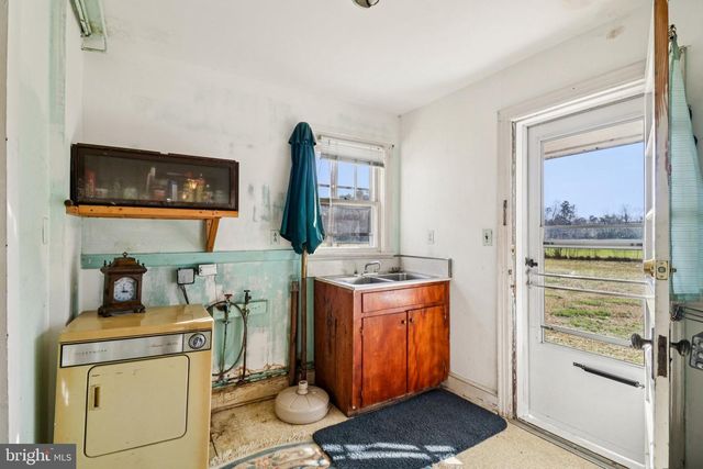 1475 CHILTON RD, Montross, VA 22520