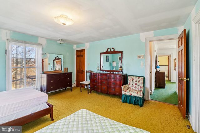 1475 CHILTON RD, Montross, VA 22520